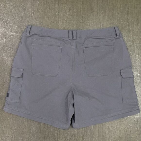 The North Face Gray Cargo Shorts Relaxed Fit - Picture 3 of 11